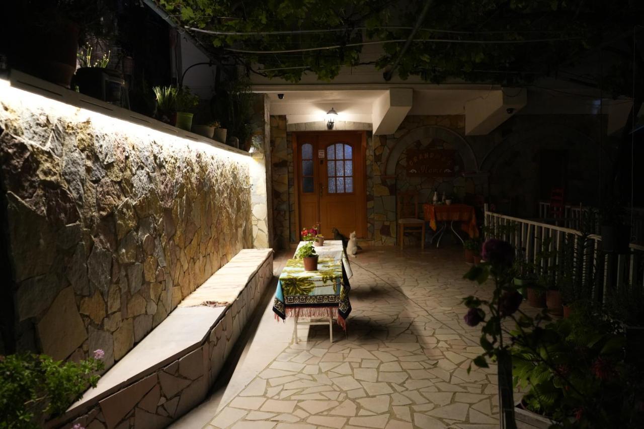 Grandma'S Home Gjirokaster Exterior photo